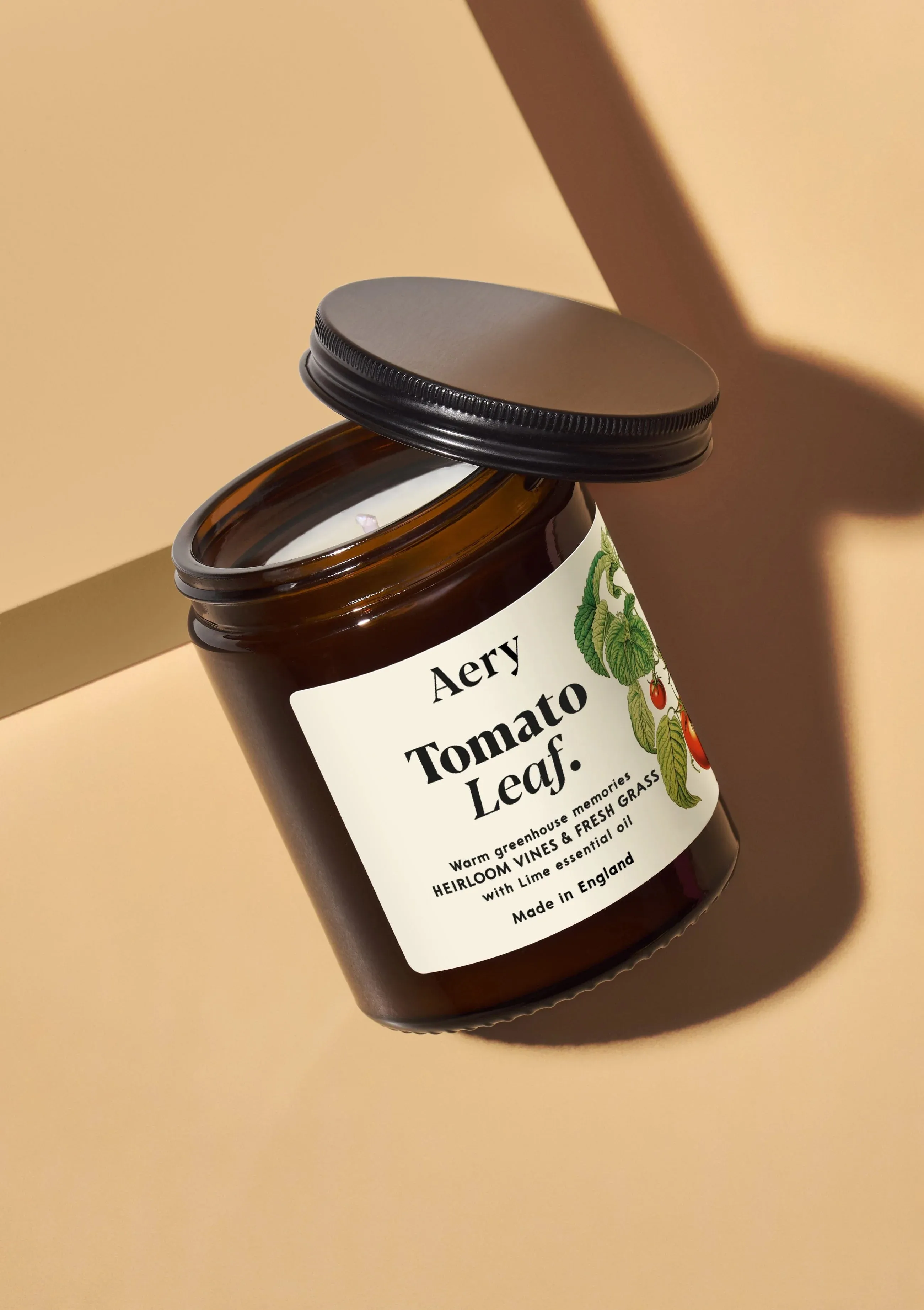 Aery Tomato Leaf Jar Candle - Vines, Fresh Grass & Lime